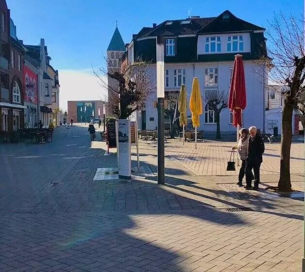 Montana Hotel Köln Bonn Airport