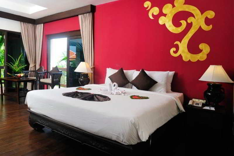 Hotel Akyra Beach Resort Phuket