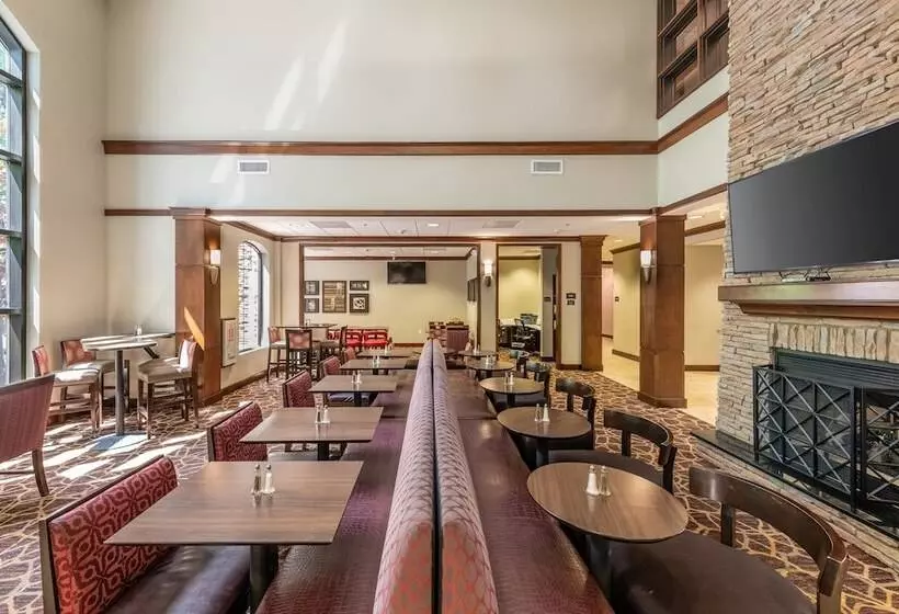 هتل Staybridge Suites North Charleston, An Ihg