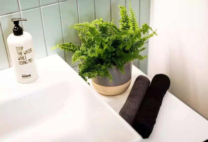 호텔 Urban Jungle Apartments