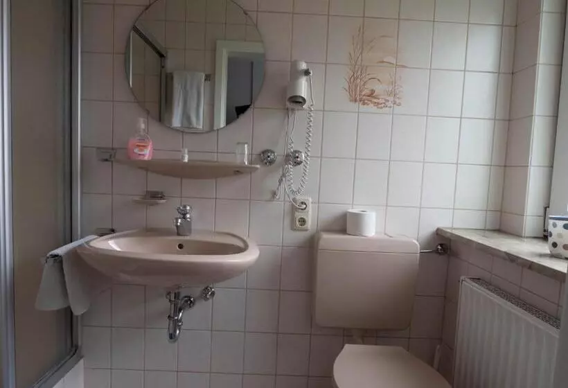 فندق Wegeners Landhaus Ug