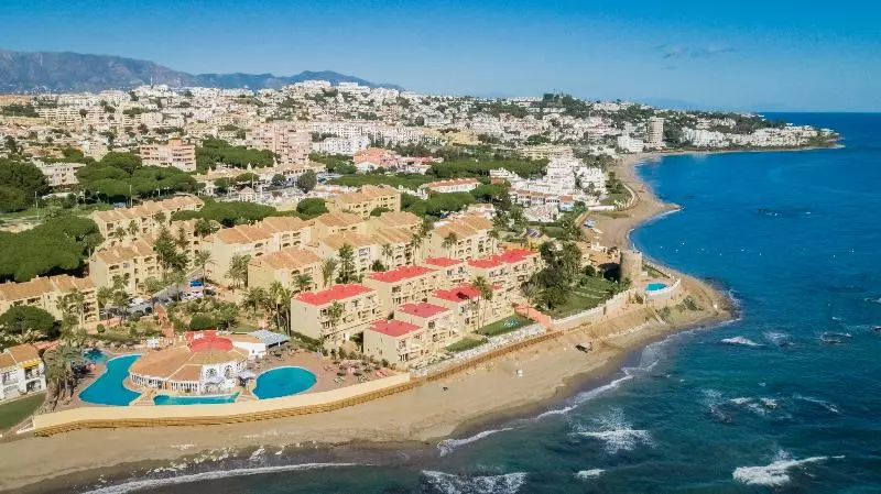 אתר נופש Macdonald Dona Lola Club