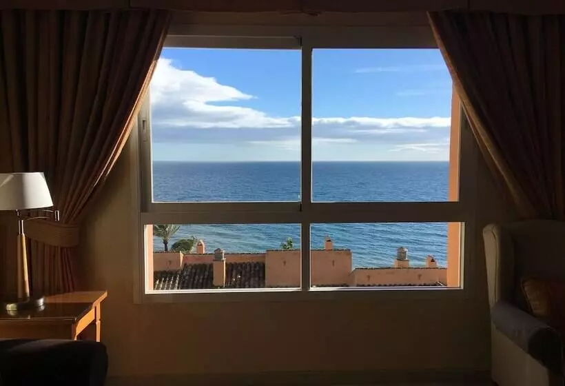 אתר נופש Macdonald Dona Lola Club