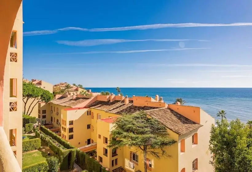 אתר נופש Macdonald Dona Lola Club