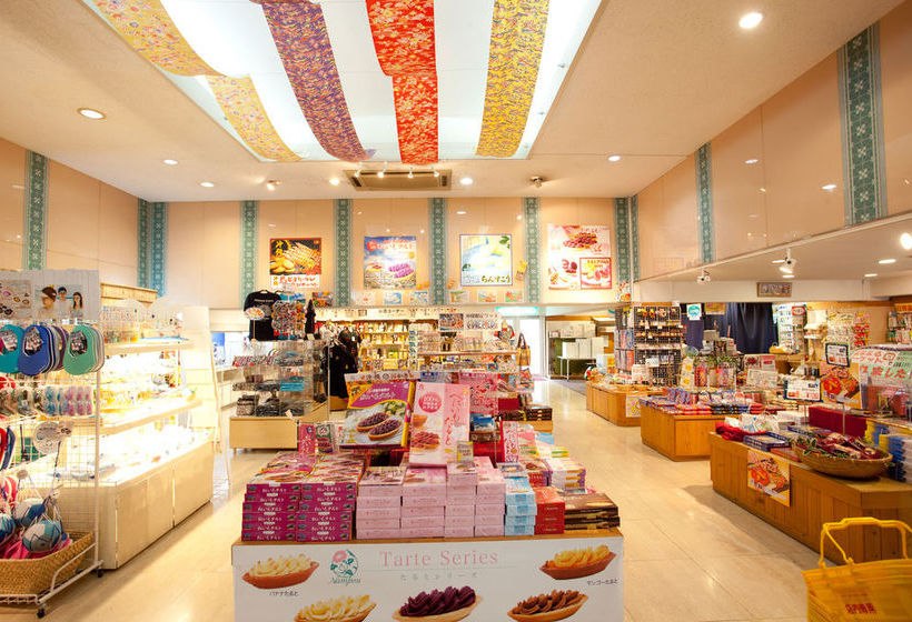 فندق Okinawa Kariyushi Lch. Premium