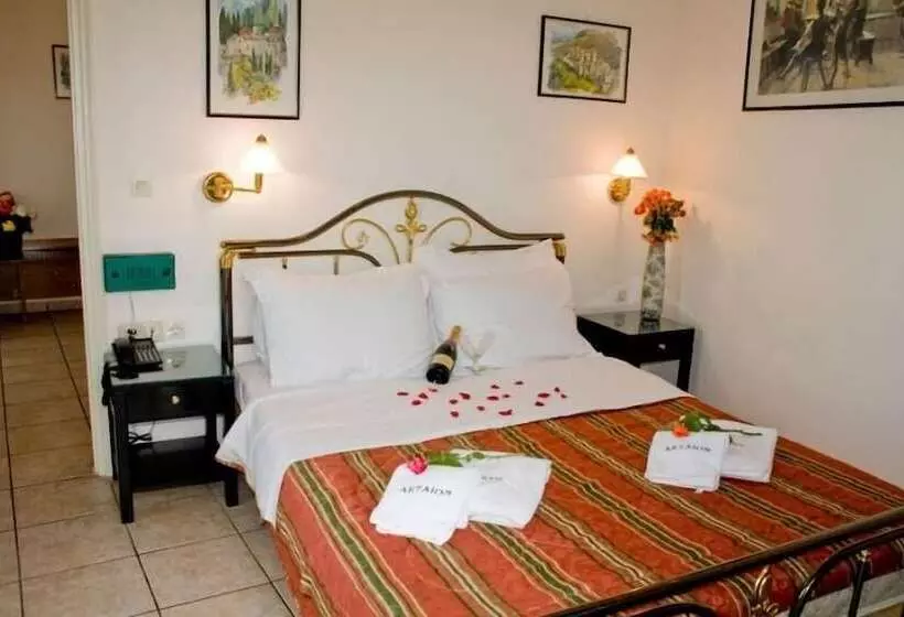 בית מלון כפרי Aktaion City