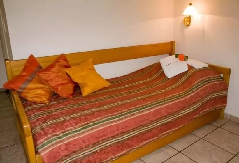 בית מלון כפרי Aktaion City