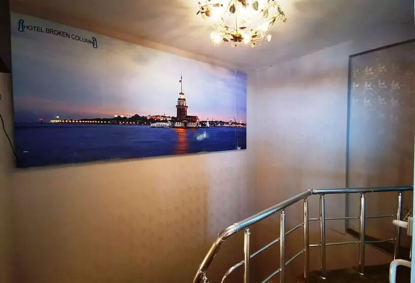 Otel Broken Column