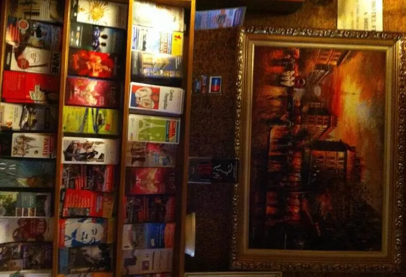 Hotel Des Arts