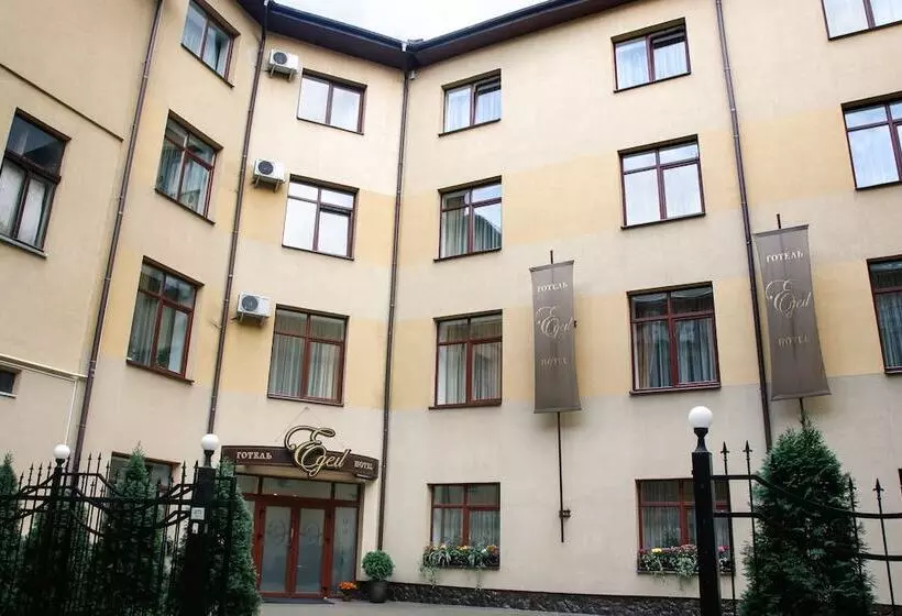 Edem Hotel Lviv
