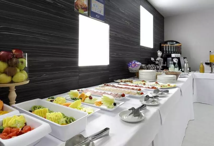 酒店 Eurostars Arenas De Pinto