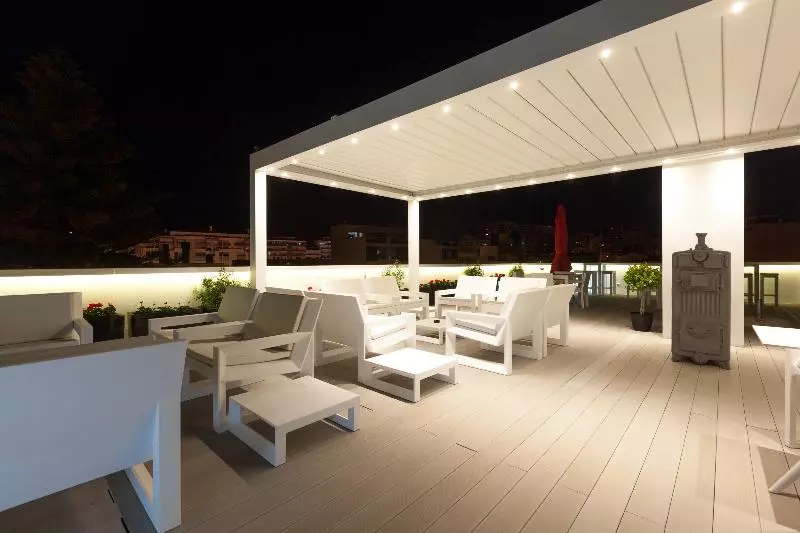 هتل Faro Boutique