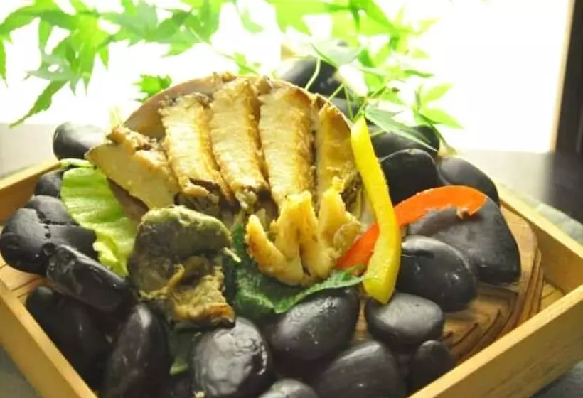 Отель Hiizurukurenainoyado Katsuurakanko