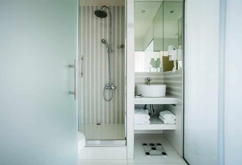 Отель Kenta Beach