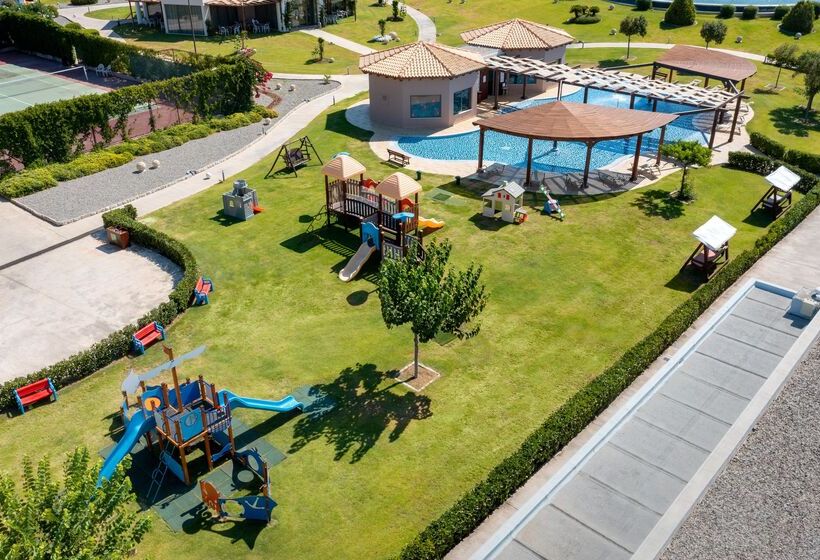 فندق La Marquise Luxury Resort Complex