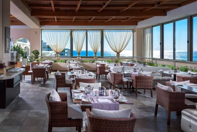 호텔 La Marquise Luxury Resort Complex