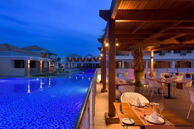 호텔 La Marquise Luxury Resort Complex