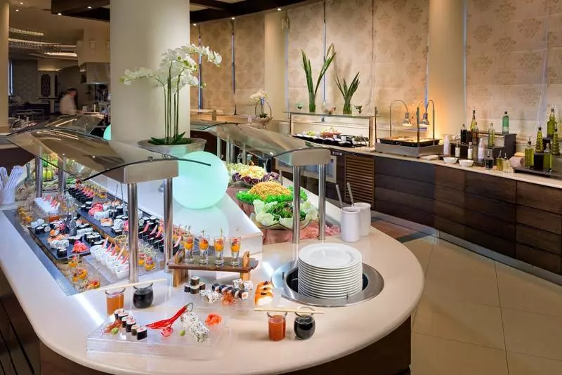 호텔 La Marquise Luxury Resort Complex