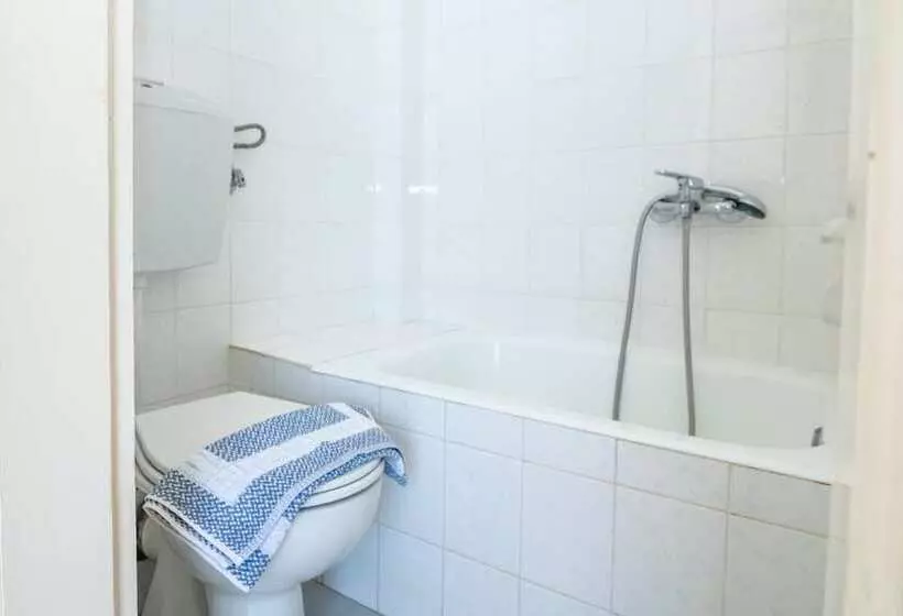 Orestis Hotel Sea View Apartments