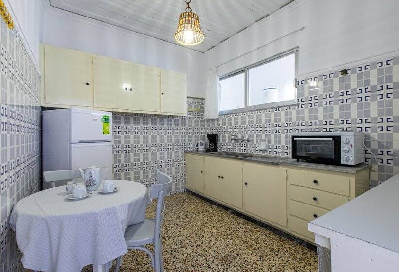 Orestis Hotel Sea View Apartments