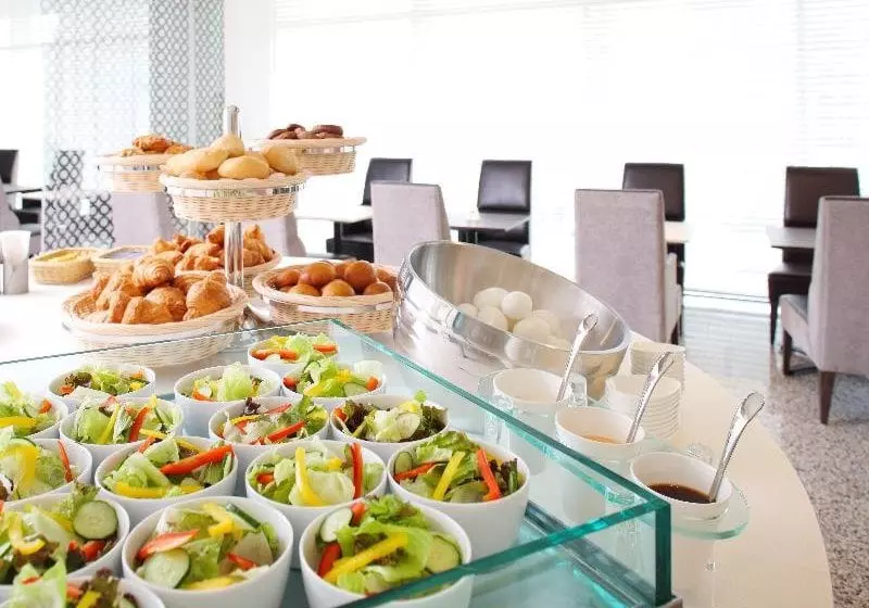 Szálloda Naha Tokyu Rei