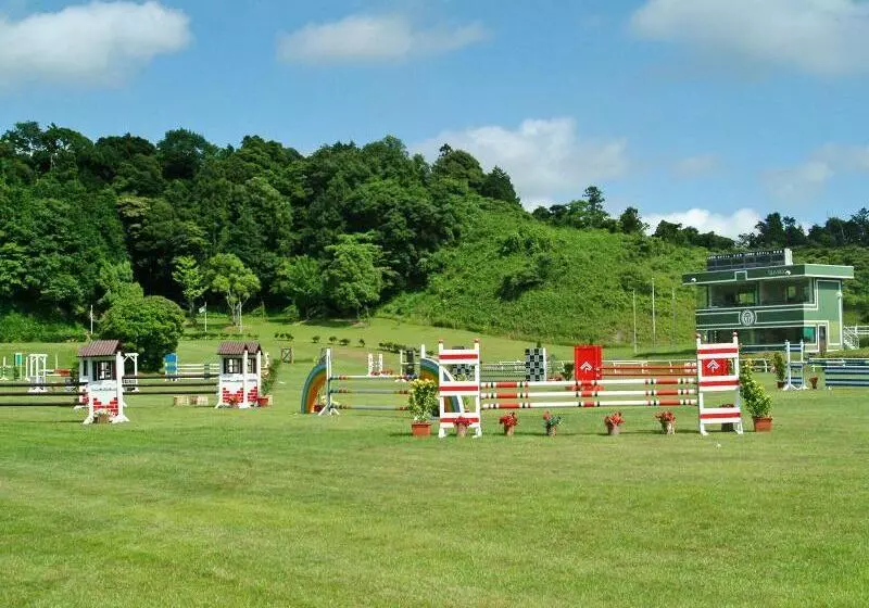 Отель Tsumagoi Resort Sai No Sato