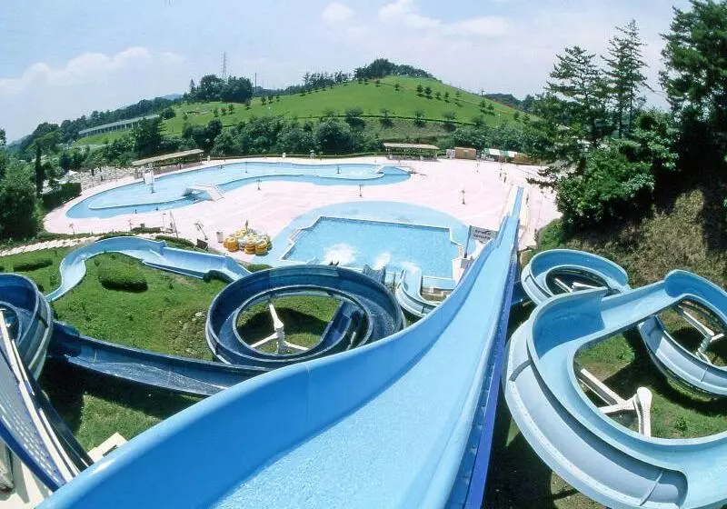 Отель Tsumagoi Resort Sai No Sato