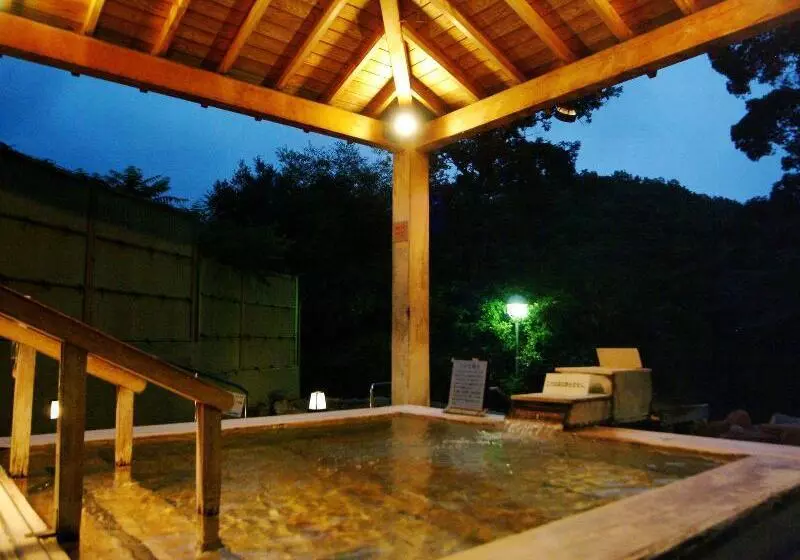 Отель Tsumagoi Resort Sai No Sato