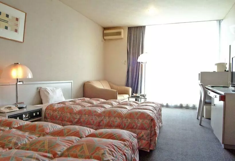 Отель Tsumagoi Resort Sai No Sato