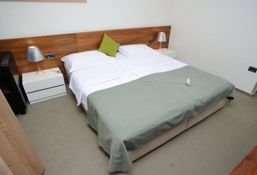 酒店 Vrilo   Adults Only