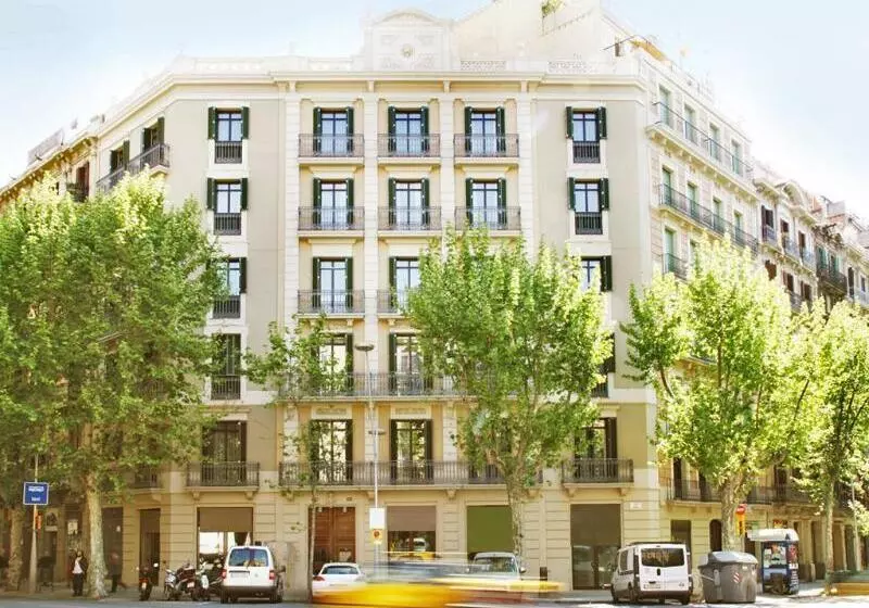 Mh Apartments Suites