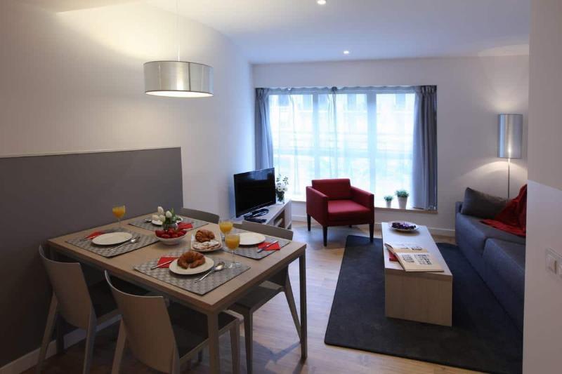 Mh Apartments Suites