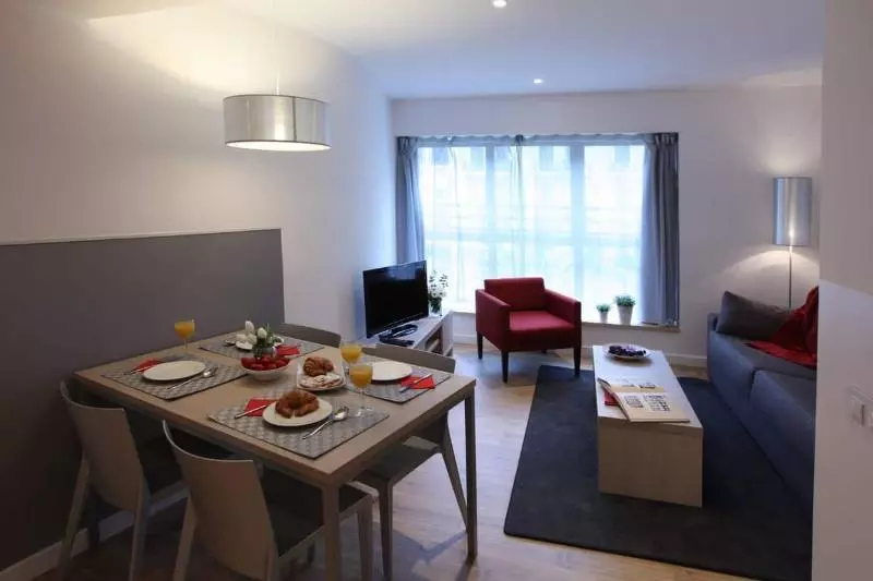 Mh Apartments Suites