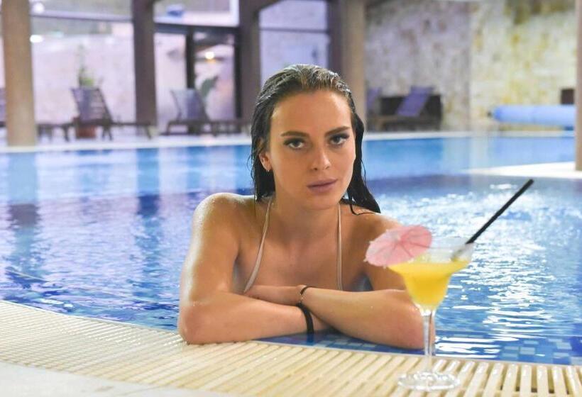 Royal Bansko Half Board Plus & All Inclusive Light Hot Pool & Jacuzzis