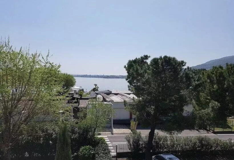 בית מלון כפרי Eurovil