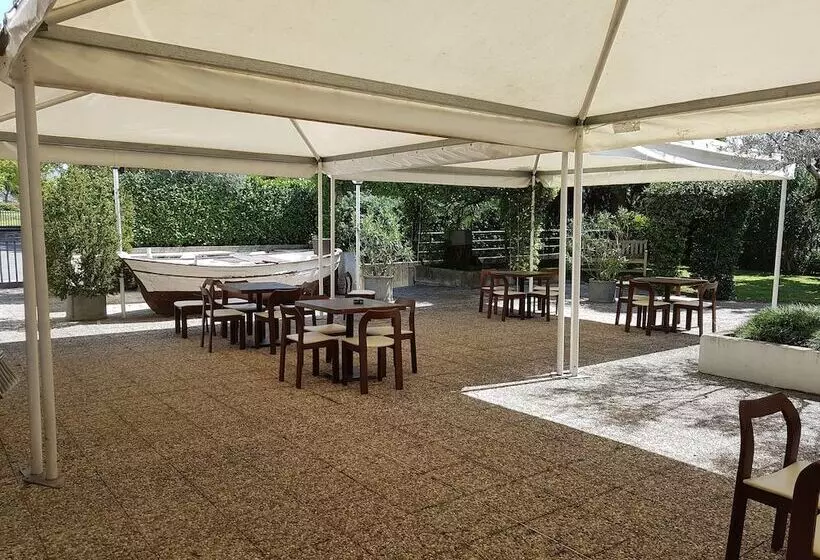 בית מלון כפרי Eurovil