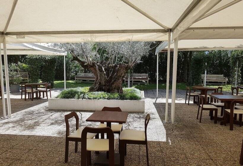 בית מלון כפרי Eurovil