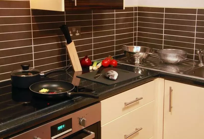 Best Western Maitrise Suites Apartment Hotel