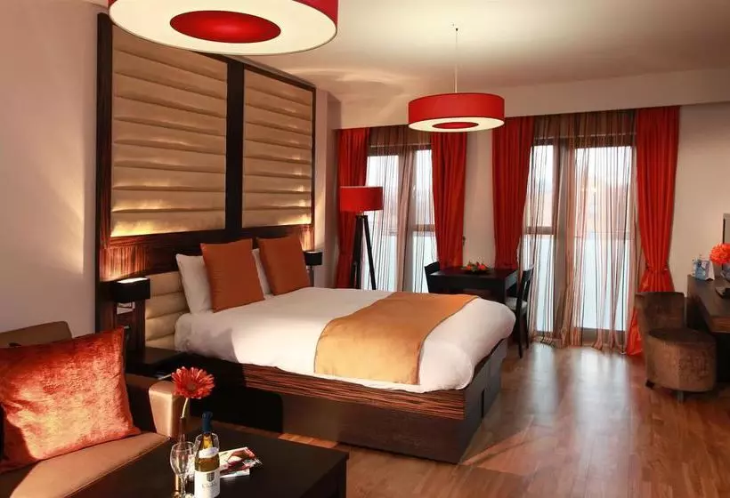 Best Western Maitrise Suites Apartment Hotel