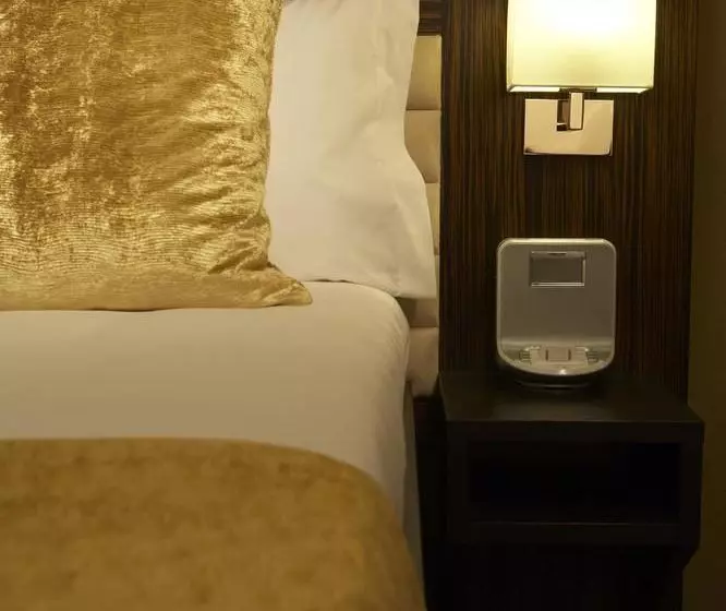 Best Western Maitrise Suites Apartment Hotel