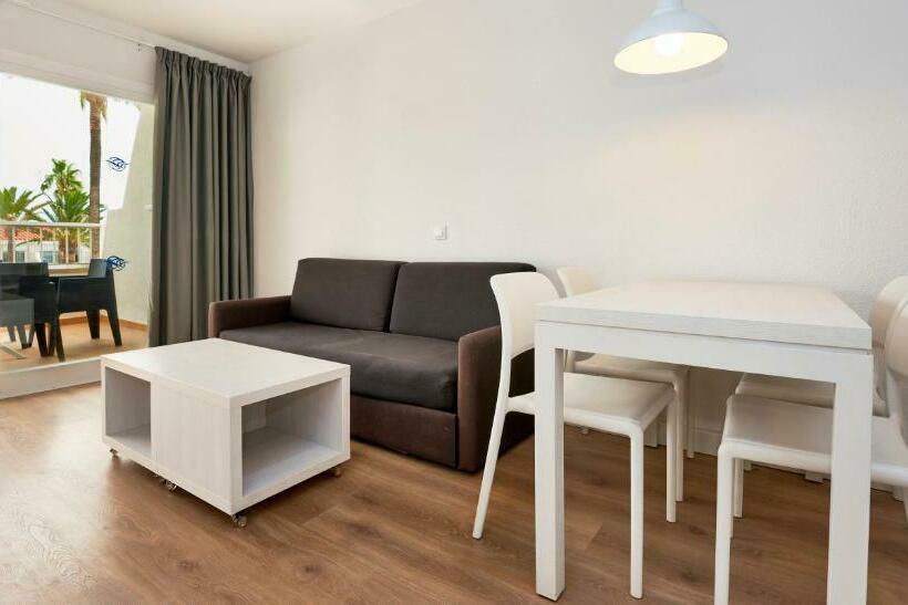 Globales Los Delfines Hotel & Apartments