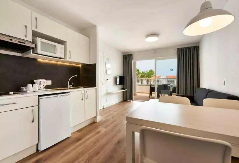 Globales Los Delfines Hotel & Apartments