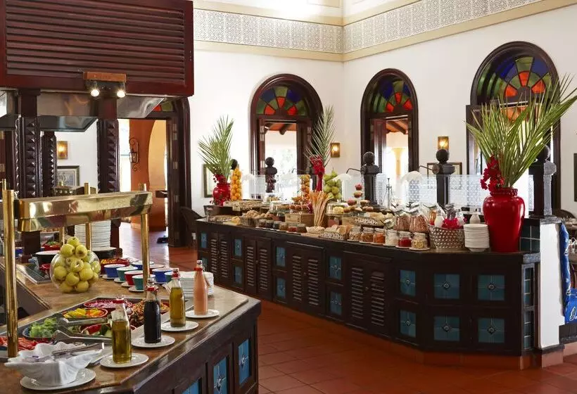 בית מלון כפרי Avani Pemba Beach