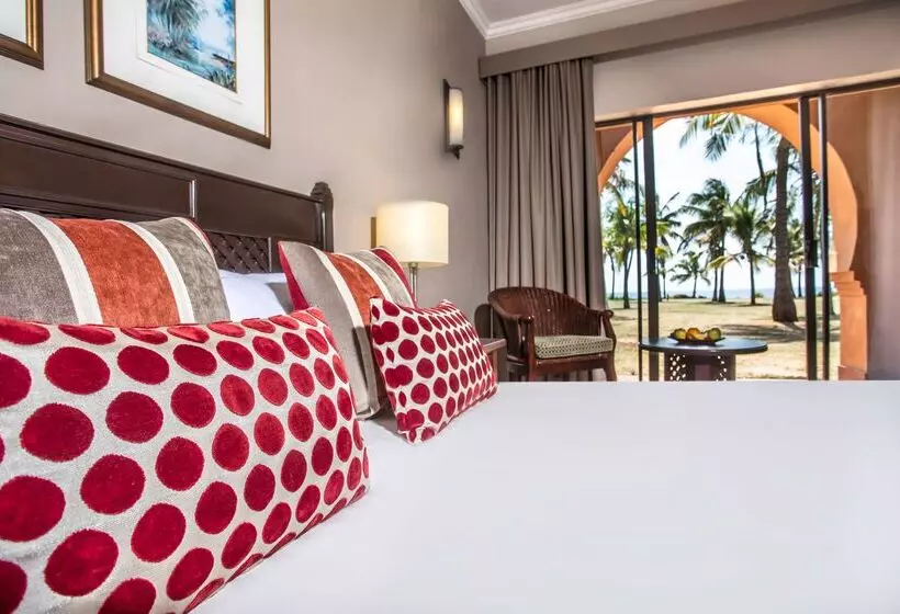 בית מלון כפרי Avani Pemba Beach