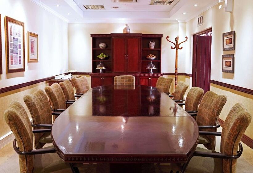 فندق Avani Pemba Beach