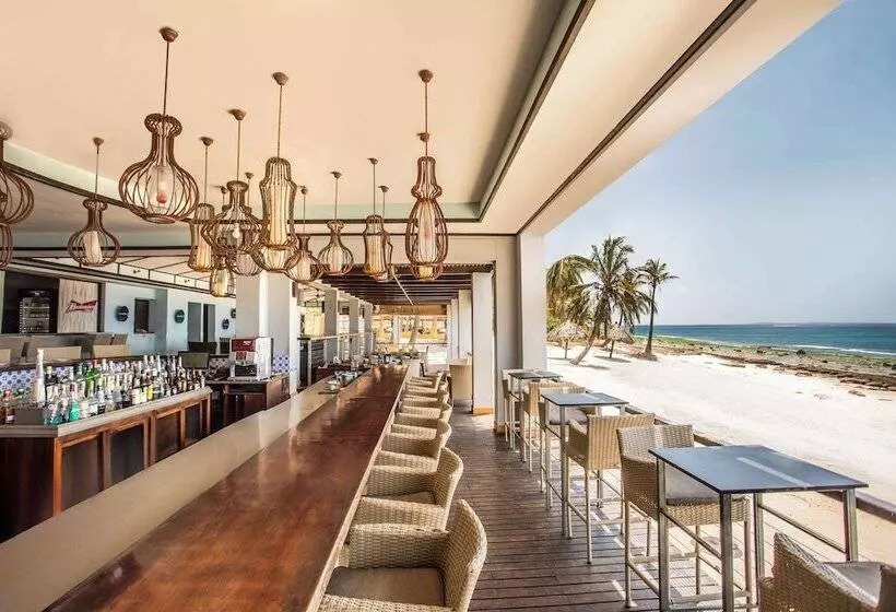 בית מלון כפרי Avani Pemba Beach