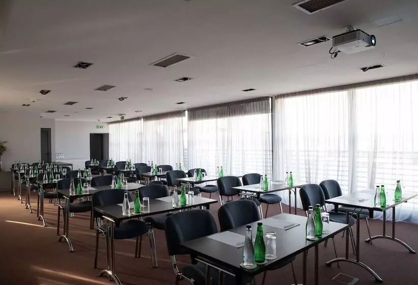 Belgrade Art Hotel, A Member Of Radisson Individuals