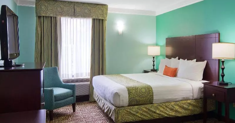 هتل Best Western Plus Glen Allen Inn