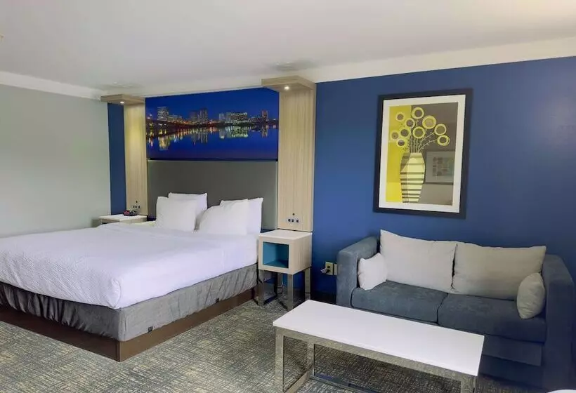 هتل Best Western Plus Glen Allen Inn