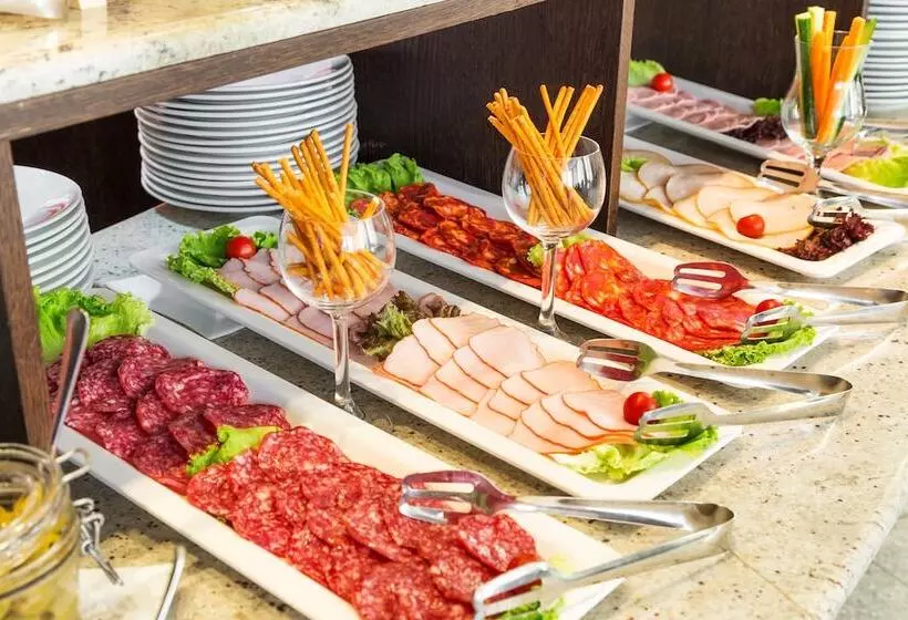 City Avenue Hotel By Hmg Free Parking Free Wi Fi